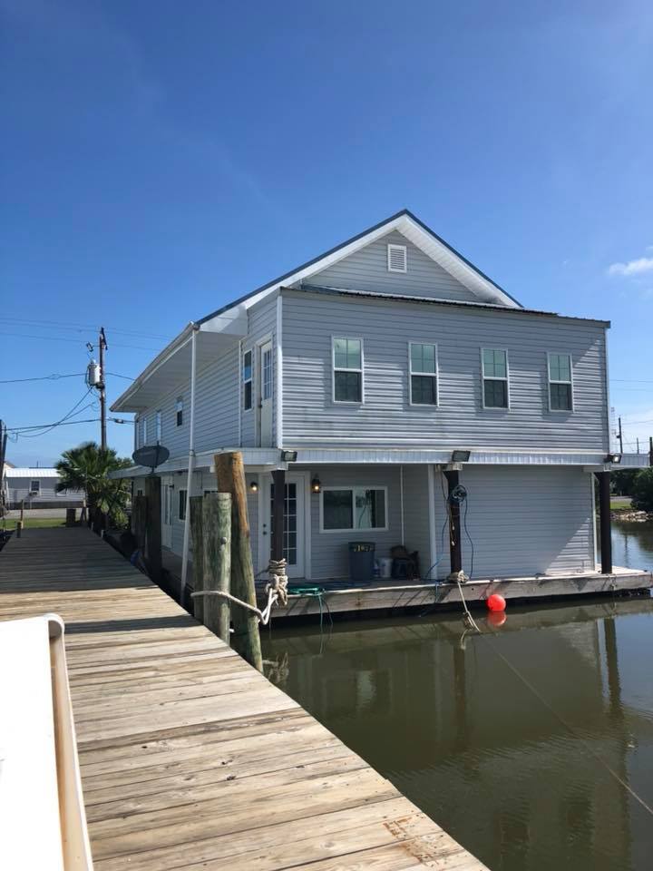 Lodging with Down The Bayou Charters House Rental Grand Isle, LA